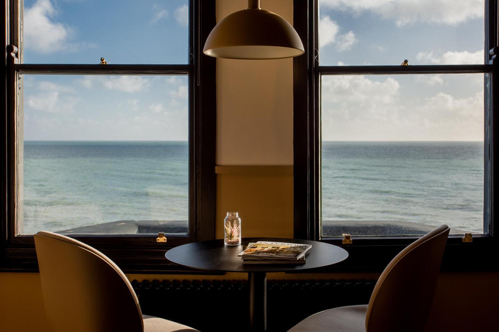 Port Hotel Eastbourne Exterior photo